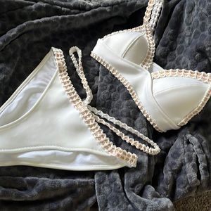River Island White/Gold Crochet Detail Trim Bikini Top Sz US 4/Bottom Sz US 8.